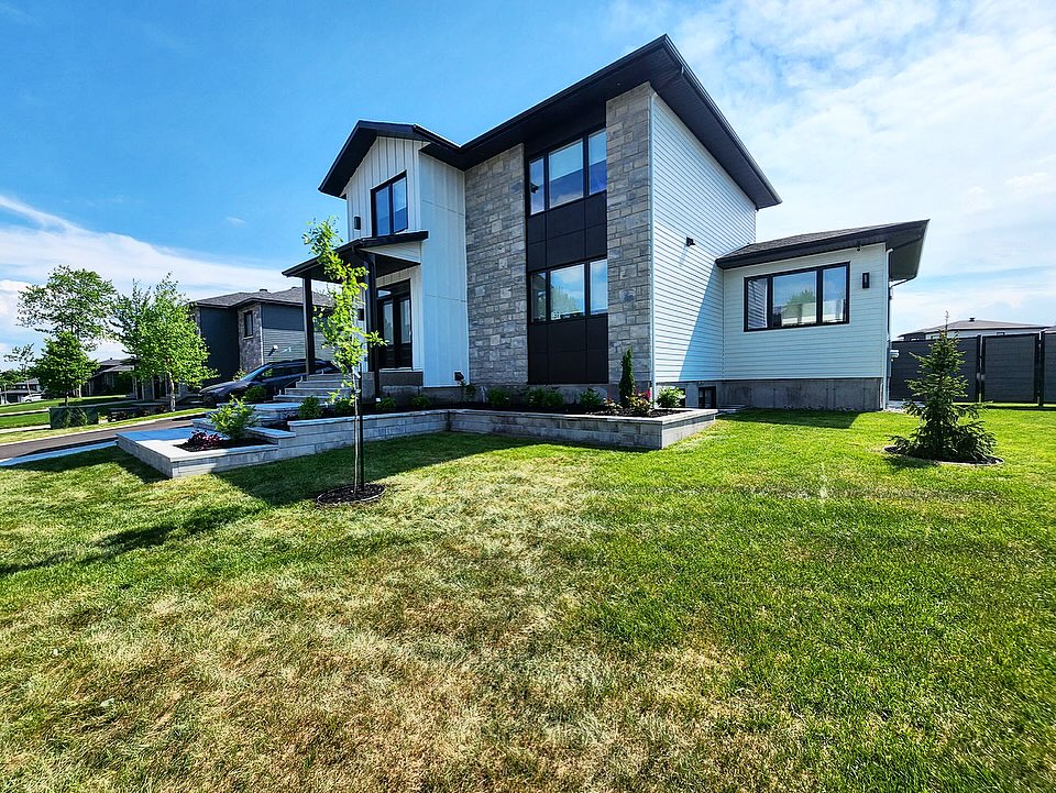 aménagement paysager entrée 469153931 18274604146247980 4029767067079897837 n